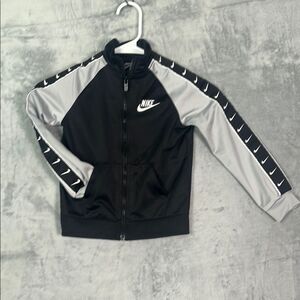 Nike Kids Black White Logo Athletic Track Full Zip Jacket Size 4T